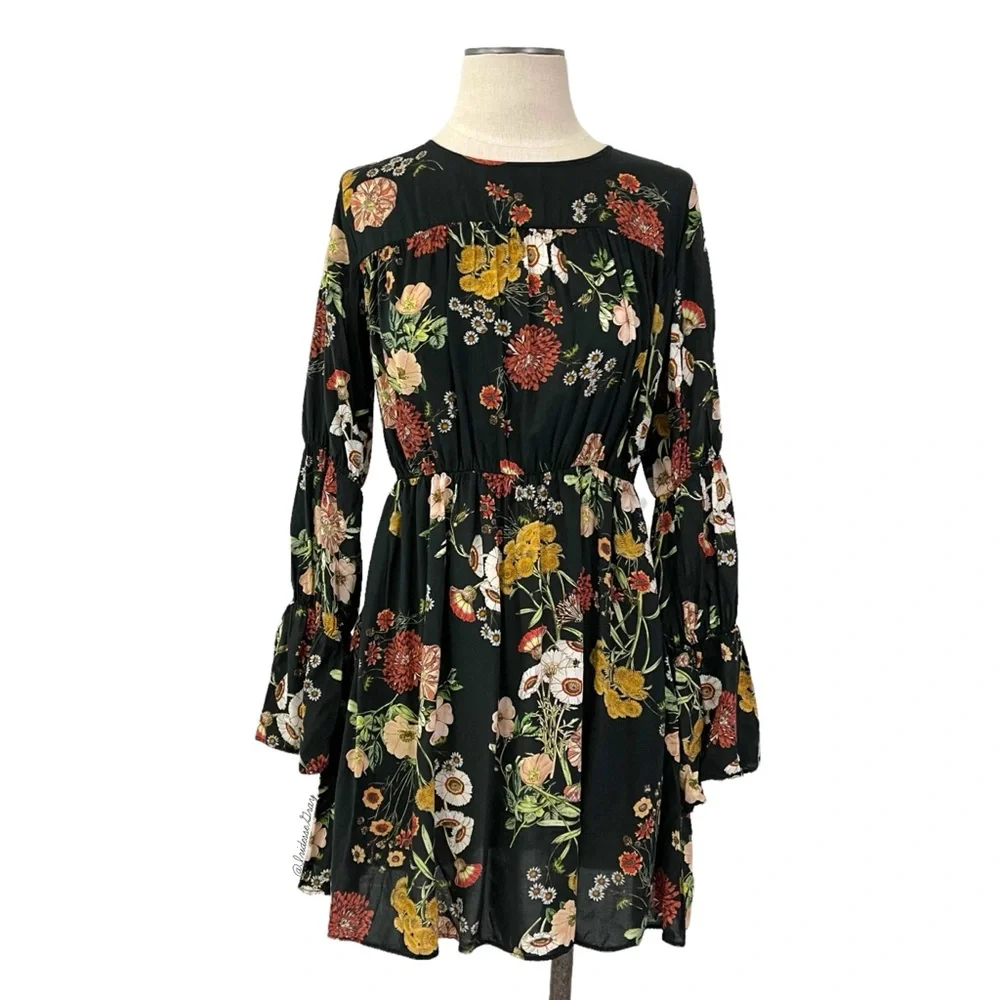 H&M- Black Floral Long Sleeved Dress Size 4